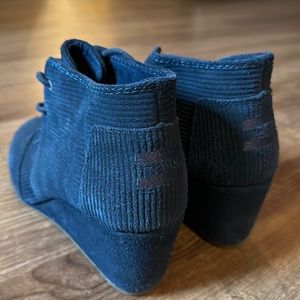 Women’s Tom’s Wedges